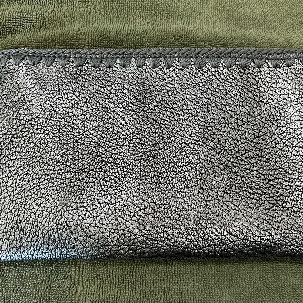 SAK BLACK SILVER LEATHER WRISTLET NWT